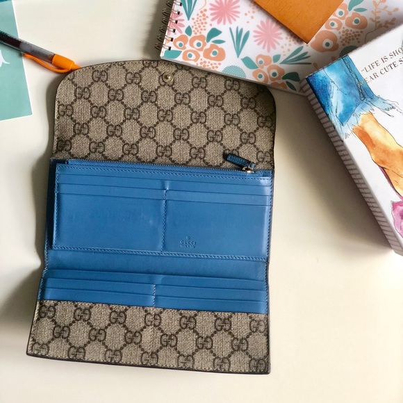 Gucci Handbags - 💙🧡Gucci Monogrammed TriFold Wallet 💙🧡